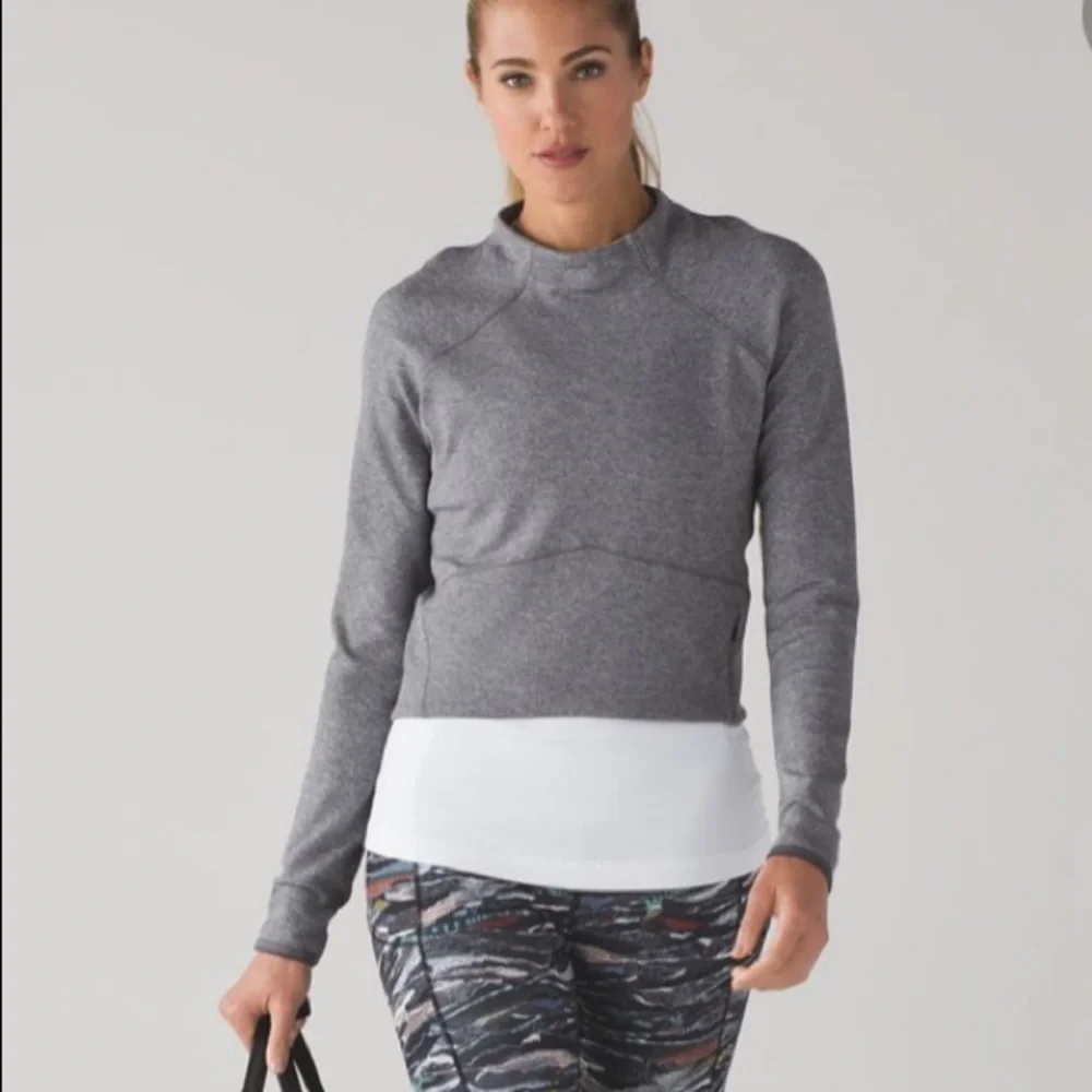 Lululemon Hill And Valley Mock Neck‎